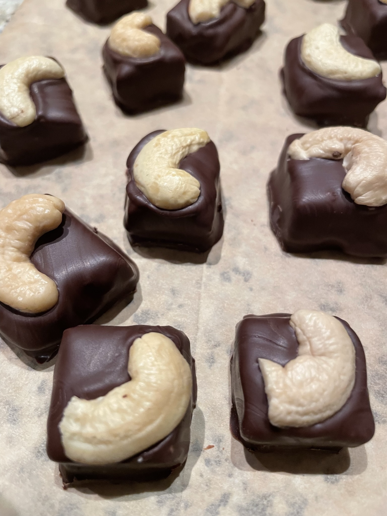 Schnittpralinen Cashew